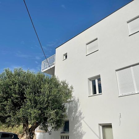 Elite Rooms Split - Free Parking Bagian luar foto