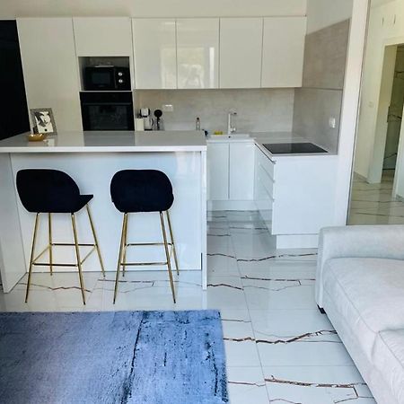 Elite Rooms Split - Free Parking Bagian luar foto