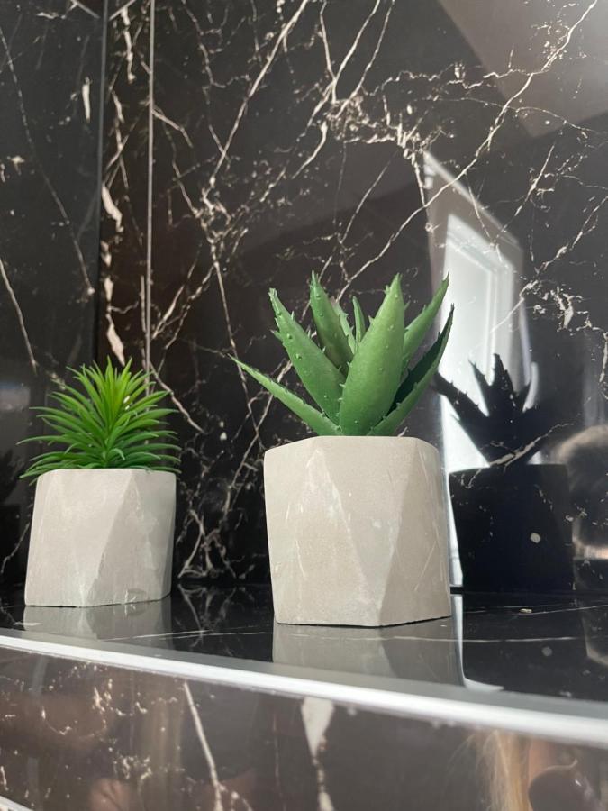 Elite Rooms Split - Free Parking Bagian luar foto